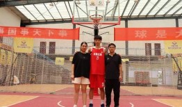 八岁少年为国争光,为国争光，谱写青春辉煌篇章